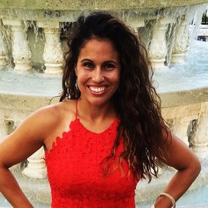 Meet your Posher, Jenn